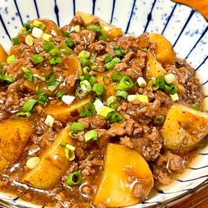 michuの作ってみた!投稿(【煮込み5分♡新じゃがのそぼろあん】とろ〜りホクホク！)