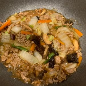 じんじゃーの作ってみた!投稿(ワンパン10分！八宝菜風ひき肉と白菜の中華あん)