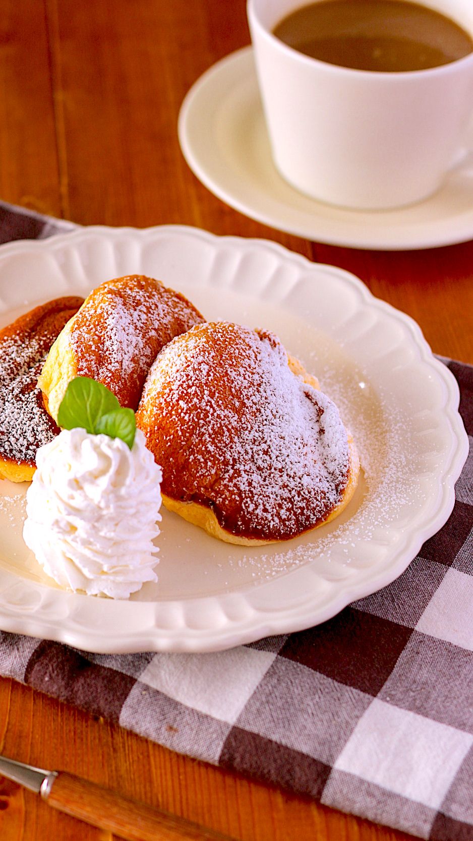 まるでおうち喫茶店♡ふわふわスフレパンケーキ | レシピサイトNadia