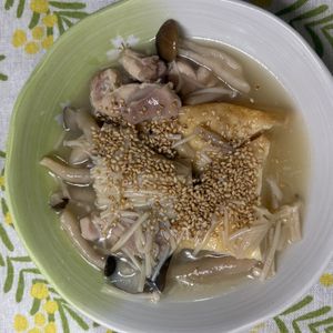 チョビの助の作ってみた!投稿(やわらか鶏肉とつるりん絹厚揚げとたっぷりきのこのとろーり煮)