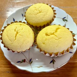 アーニャの作ってみた!投稿(5分で生地完成！ふわふわ♡米粉のオイルマフィン)