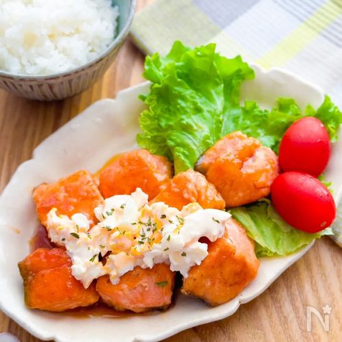 【鮭南蛮♡タルタルソースたっぷり！】材料少なく簡単に作れる♫