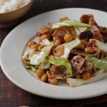 暑さに負けない!豚肉と豆のスタミナ炒め