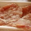 鶏肉のクリームマスタードソースの工程1