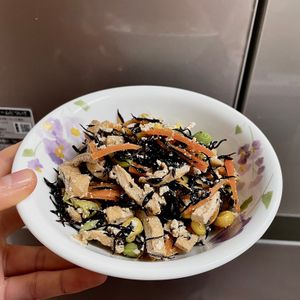 ケの作ってみた!投稿(お箸が止まらない♡『豆腐とひじきの冷たいお惣菜』)
