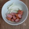 ワンパン15分♪濃厚チーズナポリタン♡別茹で不要でパパッと♪の下準備