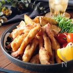 鶏むね肉の出汁レモンスティック唐揚げ。
