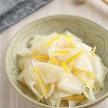 材料2つ!15分で完成!柚子香る♡かぶの白だし漬け