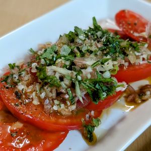 まゆのの作ってみた!投稿(薬味たっぷり！トマトの和風カルパッチョ)