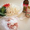 味付け1つ★鶏胸肉とモヤシのオイスター炒めの工程1