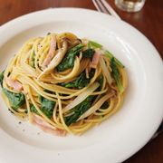 ほうれん草としめじのバター醤油パスタ
