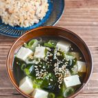 お店の味♪わかめと豆腐の牛だしスープ