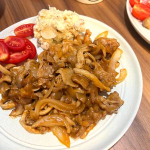 しーちゃんの作ってみた!投稿(【豚こまポークチャップ】お手軽食材!大人も子どもも喜ぶ♡)