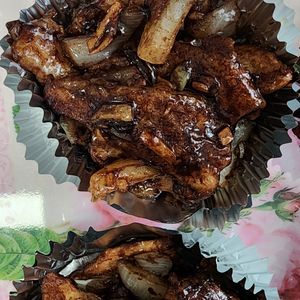 マキタの作ってみた!投稿(行列の中華屋さんの🍚スタミナ爆発☆🤩☆ニラとねぎの回鍋肉)