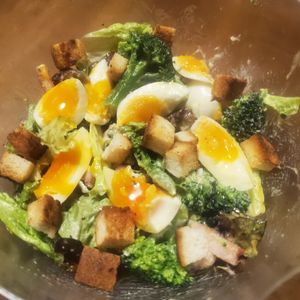796167の作ってみた!投稿(抱えて食べたい♪【ブロたまシーザー】お弁当にも◎)