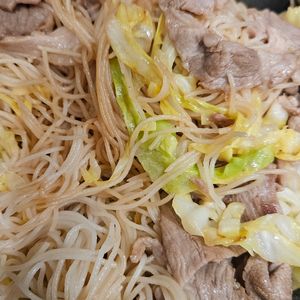 907069の作ってみた!投稿(焼きビーフン風春雨炒め)
