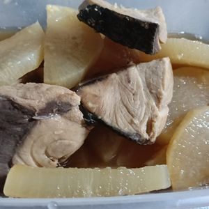 ぽぽペの作ってみた!投稿(【ぶり大根】旬の食材で♡味染み和食おかず☆)