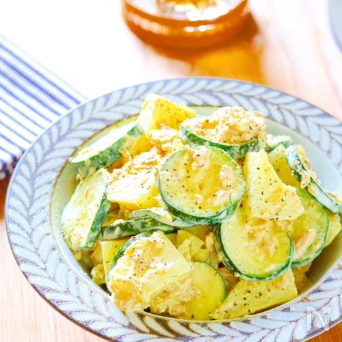 レンジで簡単♪【ズッキーニとじゃがいものカレーマヨサラダ】