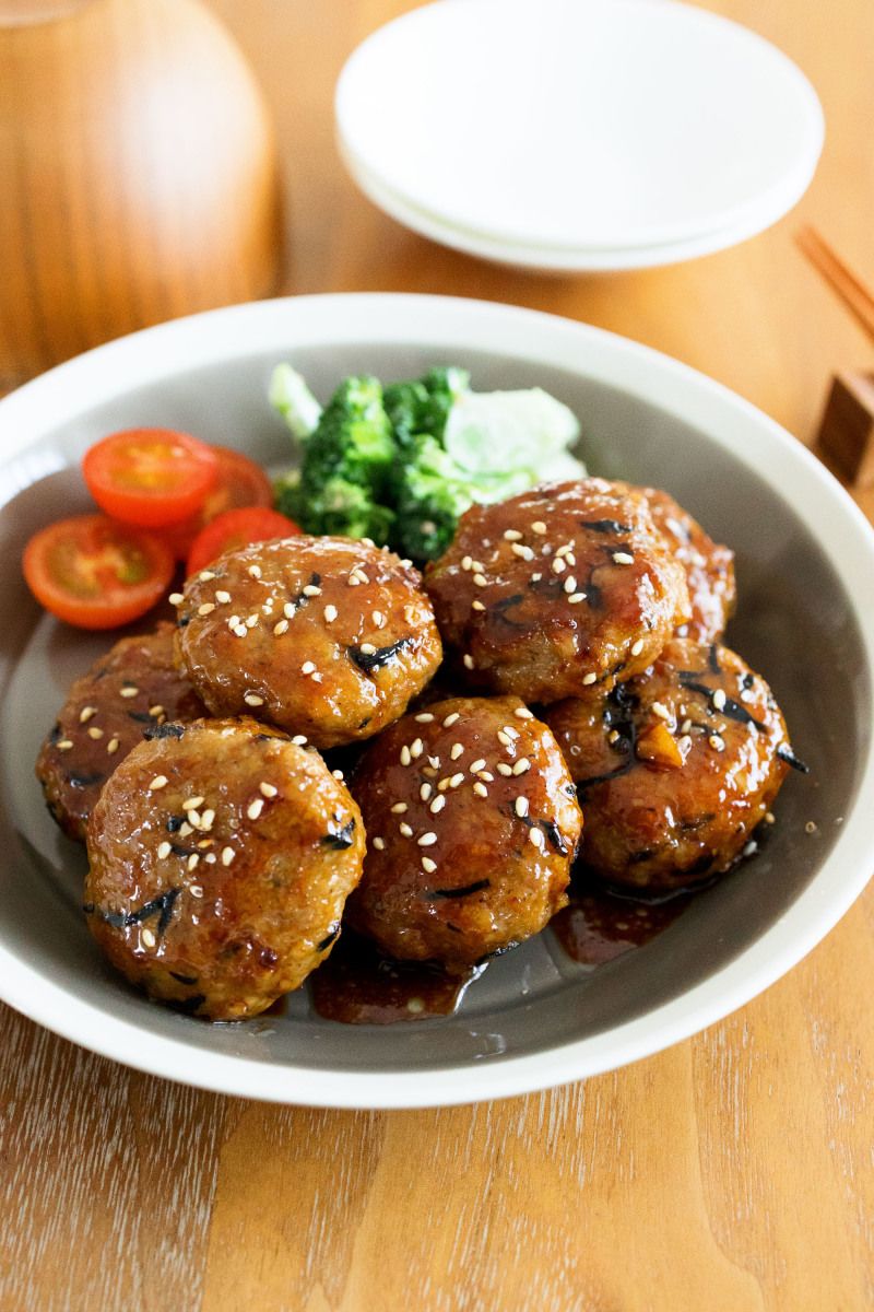 れんこんとひじきの照り焼き豚つくね』栄養満点！お弁当にも