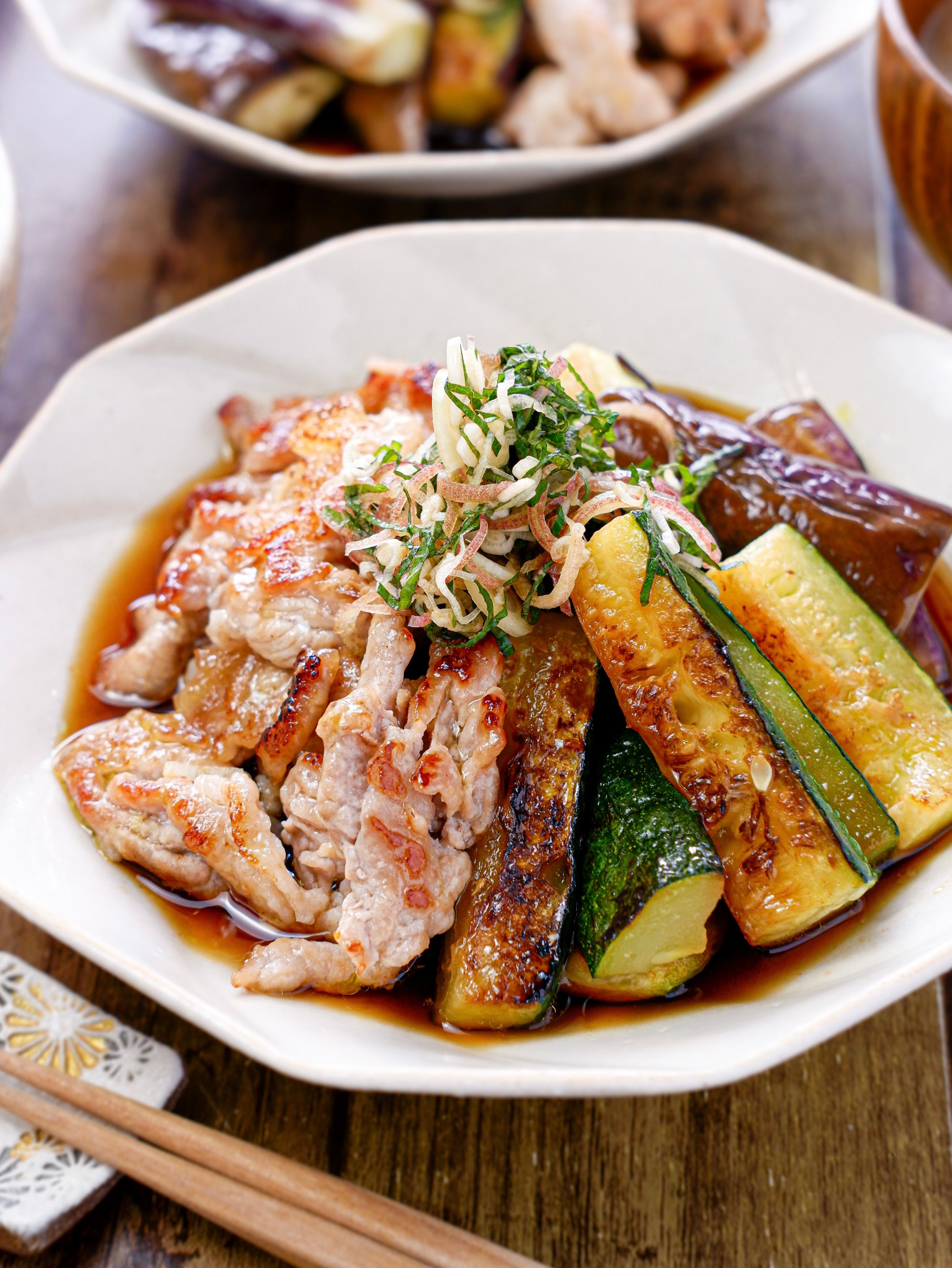 夏野菜の新定番！「ズッキーニ×肉」おかず3選｜編集部おすすめレシピ
