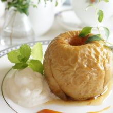 オーブン不使用、バターとシナモン香る焼きりんご
