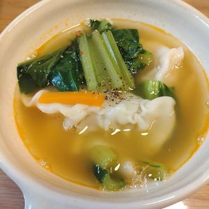 なべ円の作ってみた!投稿(【ピリ辛ぎょうざスープ】冷凍ぎょうざで時短♪)