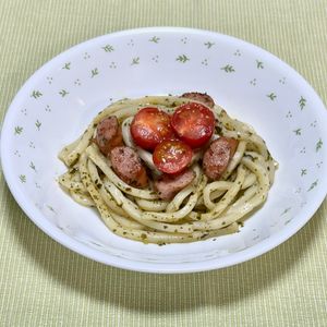 キャピタンの作ってみた!投稿(バジルとトマトのイタリアンうどん)