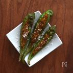 万願寺とうがらしのスパイシー玉ねぎ詰め