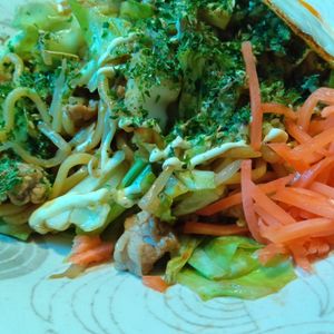 mmm10の作ってみた!投稿(【ソース焼きそば】究極に美味しいレシピ)