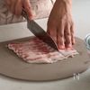 【ねぎ塩豚バラ炒め】食材2つで10分で完成！の工程1