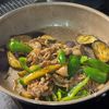 ご飯が止まらない!【豚肉と夏野菜のオイスタースタミナ炒め】の工程3