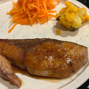 あなぼんごはんの作ってみた!投稿(【照りうま♡ぶりの照り焼き】とろ〜り甘辛だれがご飯に合う！)