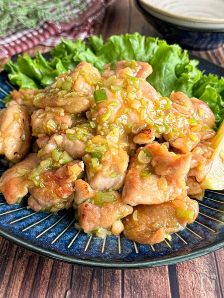 【ねぎだくチキン】たっぷりねぎがチキンに絡んでご飯が進む♪