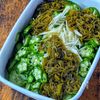 【夏野菜のねばねばぶっかけ】味付けめかぶで💕の工程2