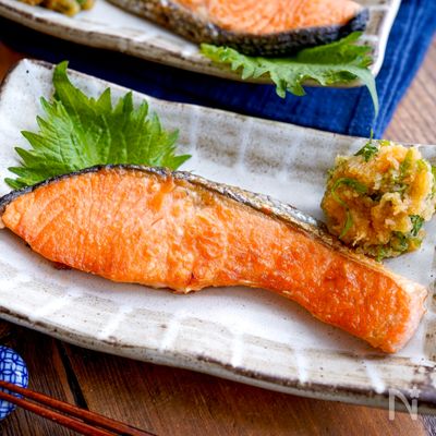 【鮭のごま油焼き☆しそポンおろし】こんがり和のお魚レシピ♪