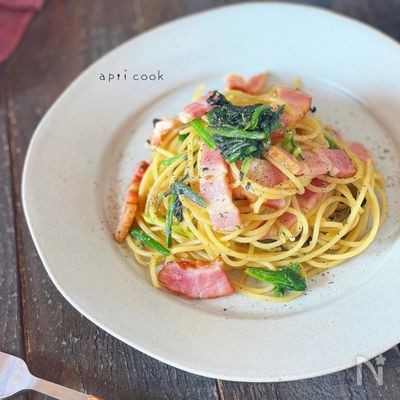 ほうれん草とベーコンの和風パスタ