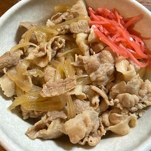 まさの作ってみた!投稿(絶品！【基本の牛丼】あの味完全再現！失敗無しの黄金比つゆ)
