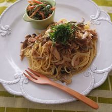 大葉とツナときのこの和風パスタ