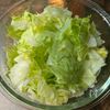 1玉ペロリ!【レタスとツナの柚子胡椒ナムル】の工程1