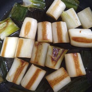 ゆーゆの作ってみた!投稿(長ねぎだけなのに！！旨うま♡長ねぎのだし焼き)