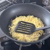 鶏むね肉で♪【青椒肉絲あんかけ焼きそば】の工程2
