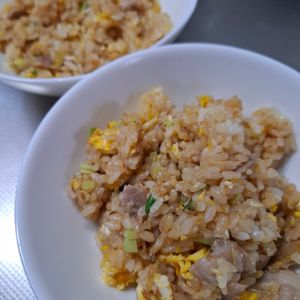 1170448の作ってみた!投稿(【ねぎ塩豚カルビ炒飯】食材３つ☆男子が喜ぶ！)