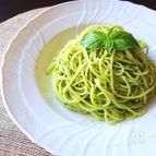 バジルと小松菜のジェノベーゼ