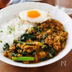 『ほうれん草のキーマカレー』ワンパン10分‼︎煮込み要らず☆