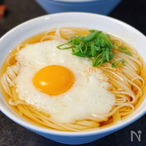 暑い日にもするする食べられる♪【とろ玉うどん】