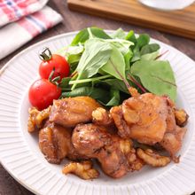 チキンのくるみはちみつソテー
