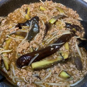 364704の作ってみた!投稿(【天才的に旨い！なすともやしのあんかけそぼろ】ご飯に最高♡)