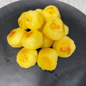 らきの作ってみた!投稿(皆んな大好き♪〖コロもちチーズポテト〗味見が止まらない〜⭐︎)