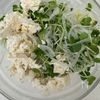 新玉ねぎと豆腐の《バリ旨♡ユッケ風サラダ》の工程1