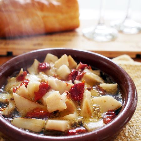 レンコンとドライトマトのアヒージョ By 加瀬 まなみ レシピサイト Nadia ナディア プロの料理家のおいしいレシピ